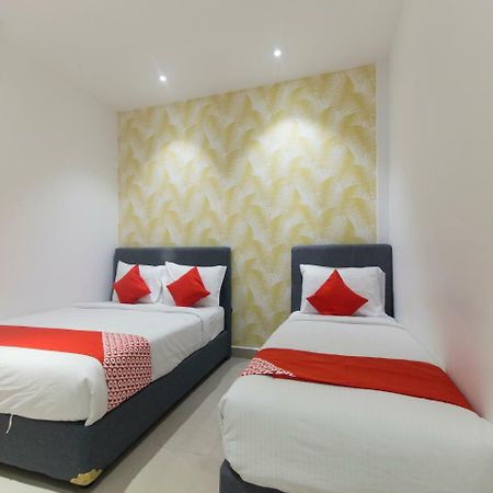 Oyo 90121 Summer House Bed & Cafe Κουάλα Λουμπούρ Εξωτερικό φωτογραφία