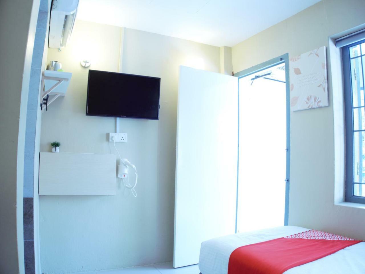 Oyo 90121 Summer House Bed & Cafe Κουάλα Λουμπούρ Εξωτερικό φωτογραφία